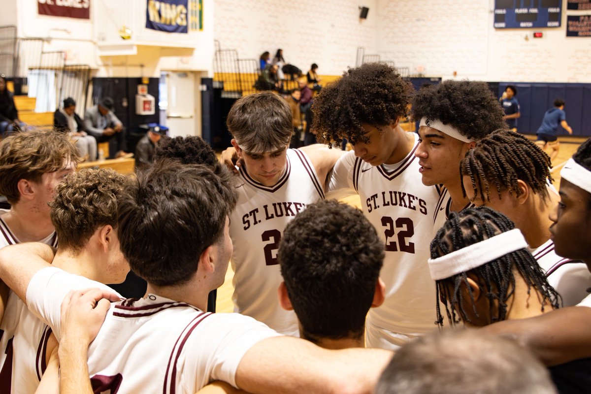 St. Luke's Boys Hoops ⚡️🏀 tweet media