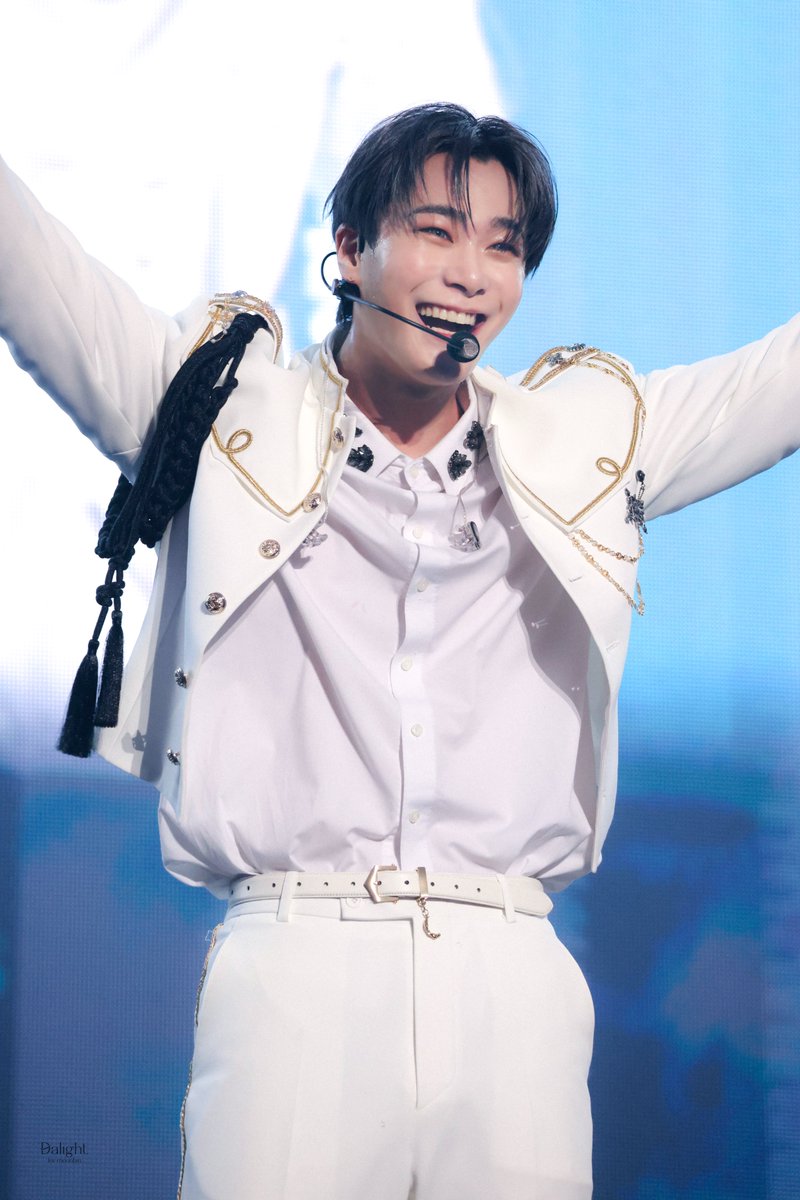 𝗗𝗮𝗹𝗶𝗴𝗵𝘁. tweet media