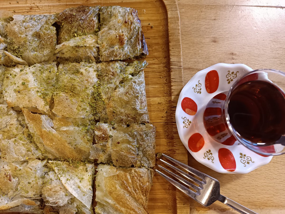 Kuzu etine alışamıyor olabilirim ama katmere çok hızlı bağlandım jkjjjjkk