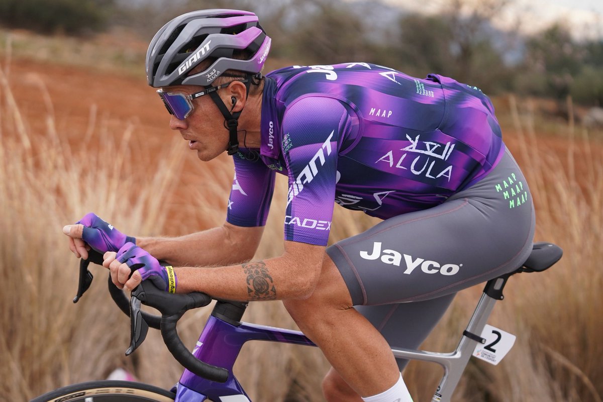 GreenEDGE Cycling (@greenedgeteam) on Twitter photo First European race of the year ✅
Doesn’t that kit look sweet as 😍
📸 <a href="/SprintCycling/">SprintCycling</a> 🇪🇸#GranPremioCastellón First European race of the year ✅
Doesn’t that kit look sweet as 😍
📸 <a href="/SprintCycling/">SprintCycling</a> 🇪🇸#GranPremioCastellón