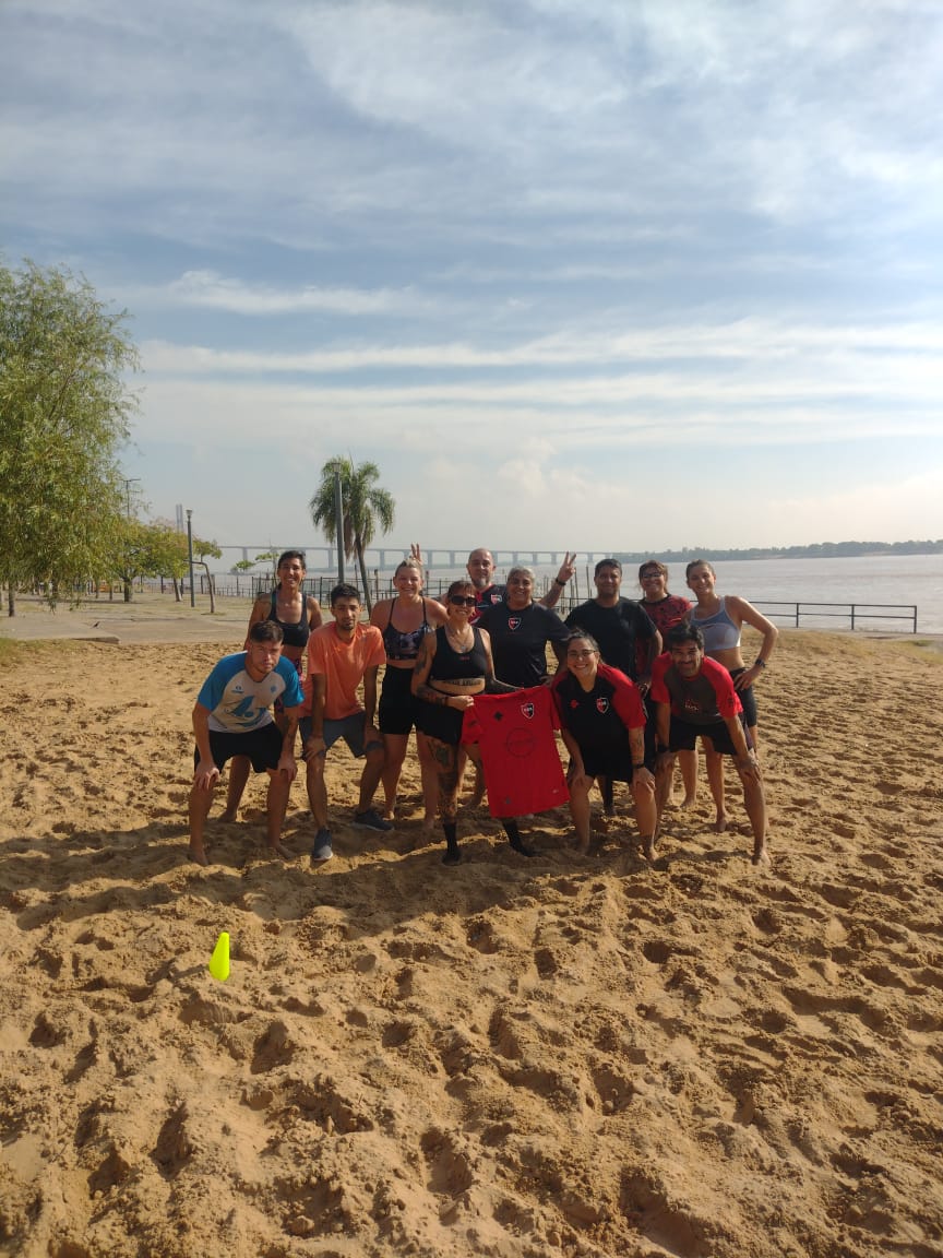 Pretemporada 🏖

🏃🏽 El equipo de #running continúa con los entrenamientos. En esta oportunidad, el escenario fue La Florida. 

🔜 La primera maratón del año será la Nocturna Sonder en febrero.