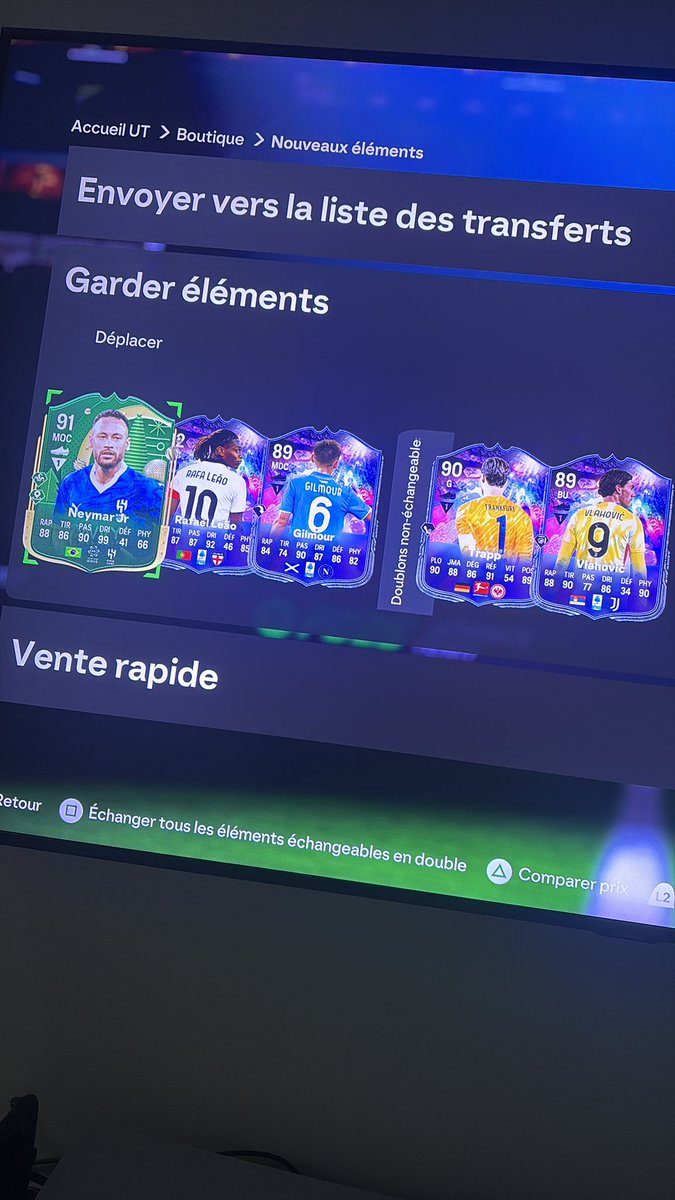 haxaar30's tweet photo. @fifa_romania 👀 https://t.co/Ss3wO5bNH0