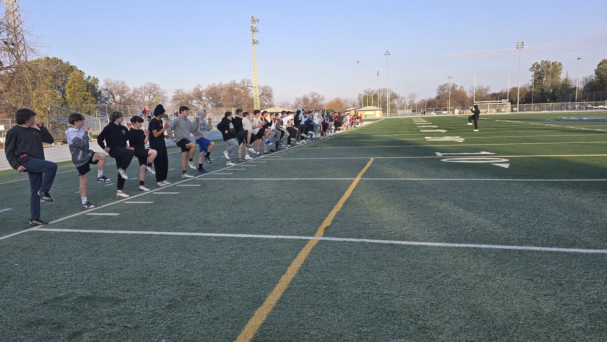 EDHS_CougarsFB's tweet photo. Saturday morning form run and speed work. Only place on the hill you will find this level of commitment to athletic develop. #GoCougs #GoldCountry #BrothersByChoice https://t.co/uBGpnG33U9