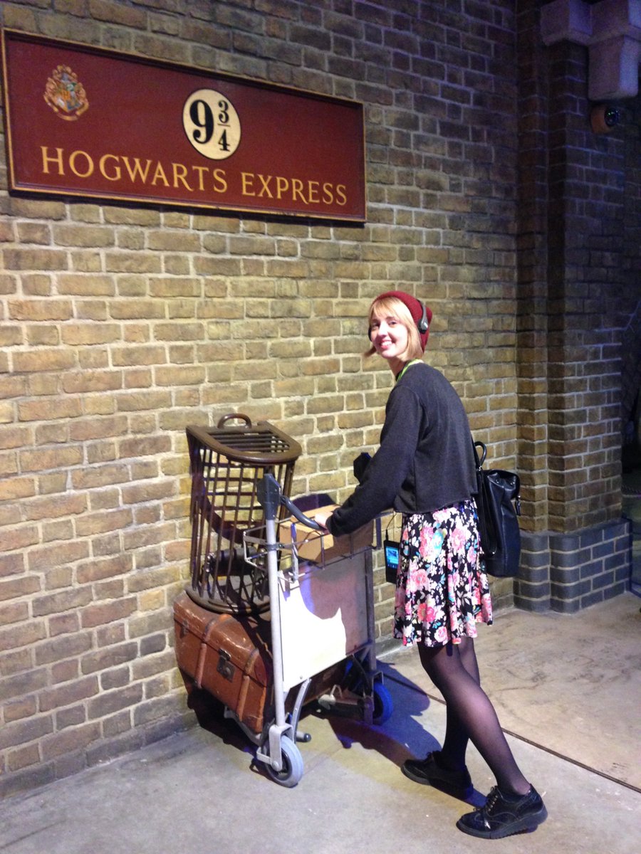 Поделитесь вашим фото из другой жизни

Другая жизнь, когда можно было поехать в крутую поездку заграницу и воплотить все свои фанатские фантазии