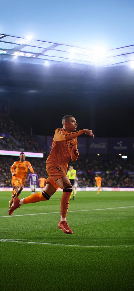 ⁴ᵏ 𝐊𝐲𝐥𝐢𝐚𝐧 𝐌𝐛𝐚𝐩𝐩𝐞 🧡✨

 #RealValladolidRealMadrid