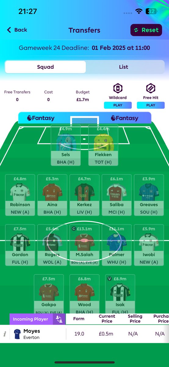tesladaveb's tweet photo. @OfficialFPL how exactly do you use the assistant manager chip? I just get the attached screen with no means of continuing when trying to add a manager ‘player’. https://t.co/5sE5s2Djii