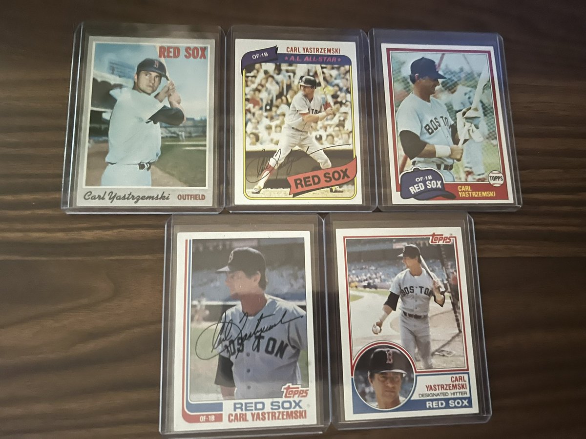 Time for another Yaz giveaway.
Last week I gave away a 67 Topps Yaz. 
This week will be  a 1970 and a 80-83 Topps run.

All you have to do is Like, Follow, and Repost. 

I will randomly select a winner at 9:00pm est on Sunday 1/26.