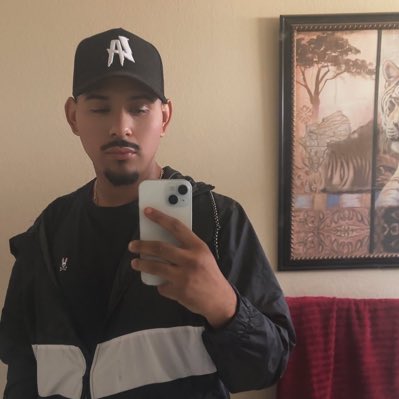 zDizzy_'s tweet photo. 25k🕯️ https://t.co/uiRZNSnNKZ