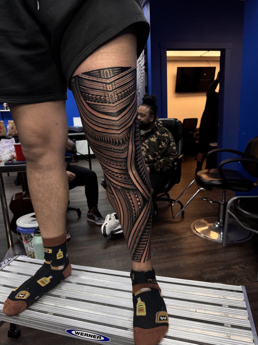 Lala Ellsworth tweet media