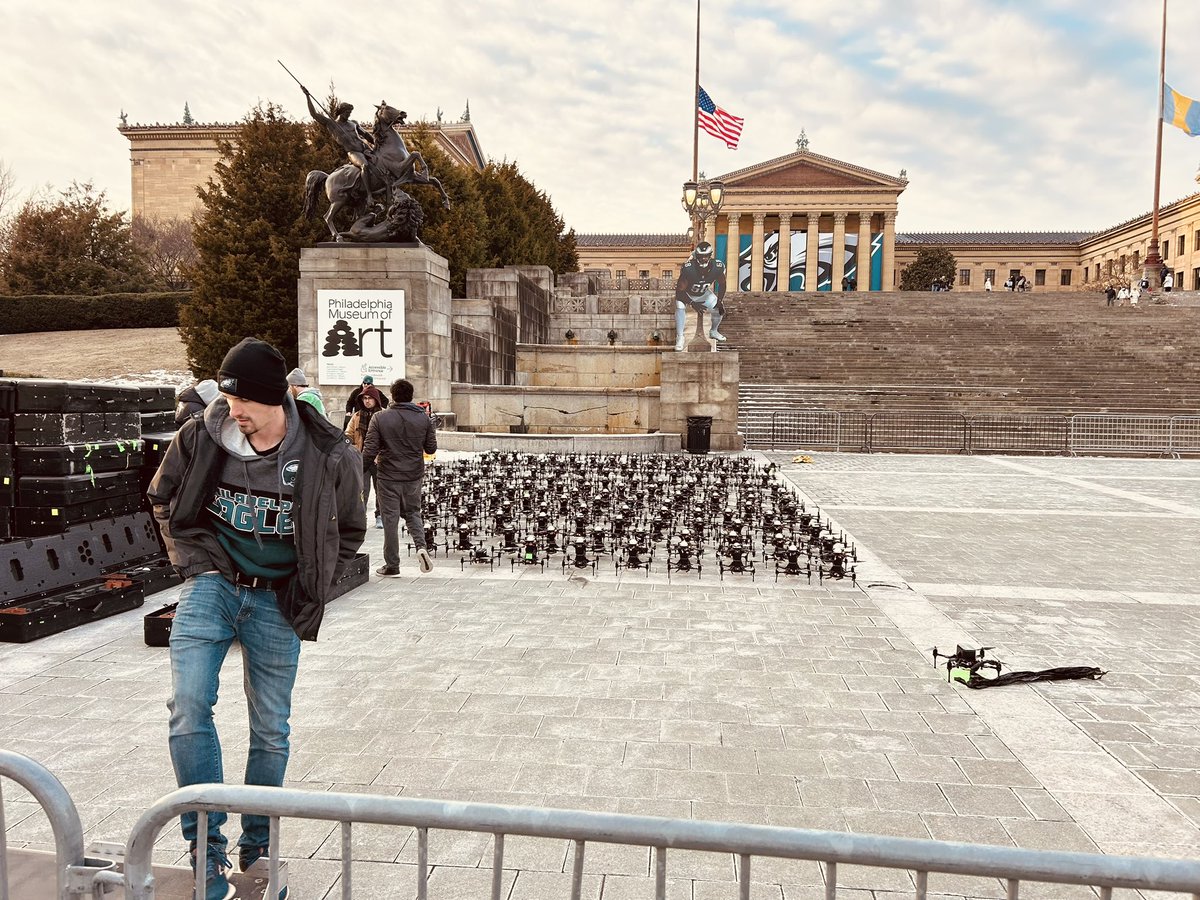 It’s all Happening… Eagles drone show🦅 #FlyEaglesFly