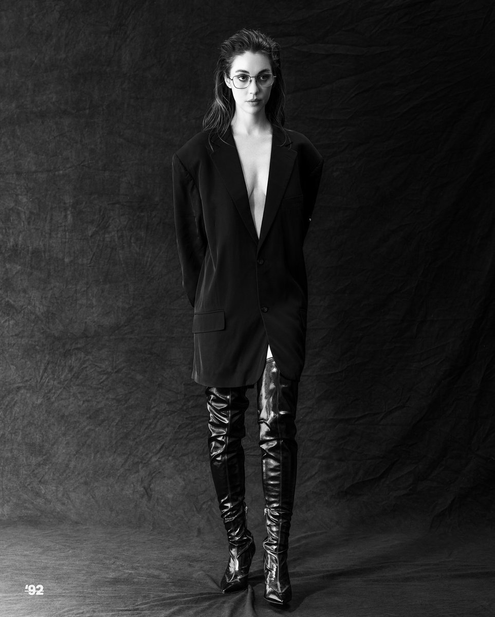 AdelaideKaneFR's tweet photo. SESSIONS┊Adelaide Kane by Tyler Chick for Nineteen92 Magazine

📸 https://t.co/GUqCDZYwOp https://t.co/9etEuTwWOD
