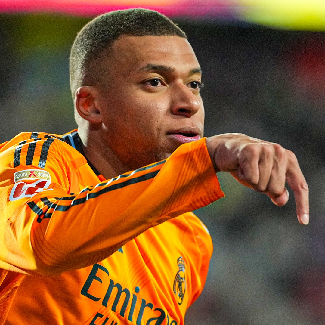 brfootball's tweet image. KYLIAN MBAPPÉ HAT TRICK 🐢