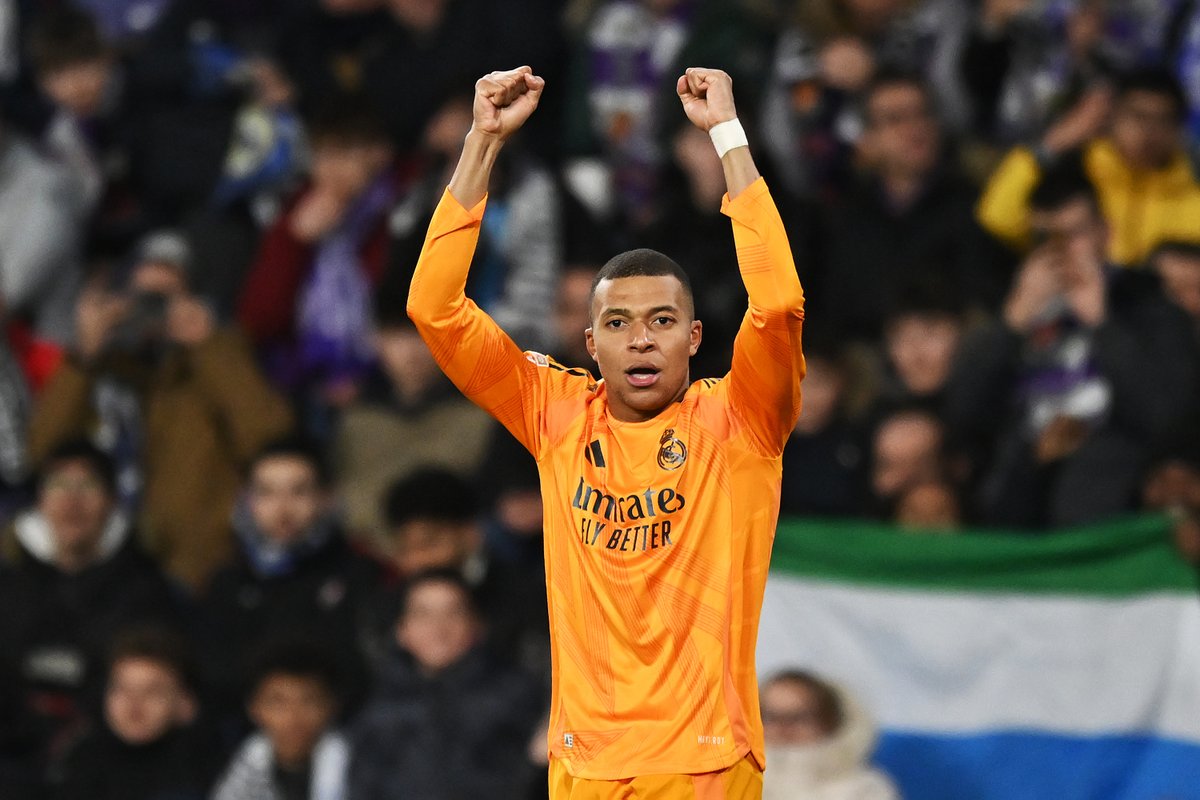 ✅🤍 HAT-TRICK CON EL REAL MADRID.