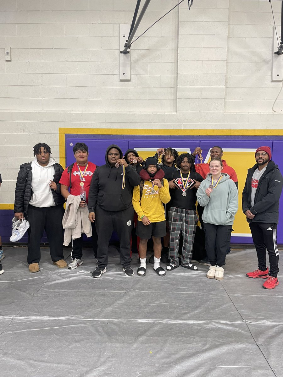 Yancey MS, CSCS (@coachyancey) on Twitter photo Super proud of this groups powerlifting performance at Regionals! They showed up and handled business!! Thank you Monett HS for hosting! <a href="/RaySouthFB/">Raytown South High School Football</a> Super proud of this groups powerlifting performance at Regionals! They showed up and handled business!! Thank you Monett HS for hosting! <a href="/RaySouthFB/">Raytown South High School Football</a>