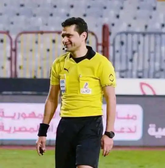 Remo689190's tweet photo. البنا حكما لمباراة الاهلي وبيراميدز .. ومحمود عاشور حكما للفيديو. https://t.co/jiqkLpDPMR