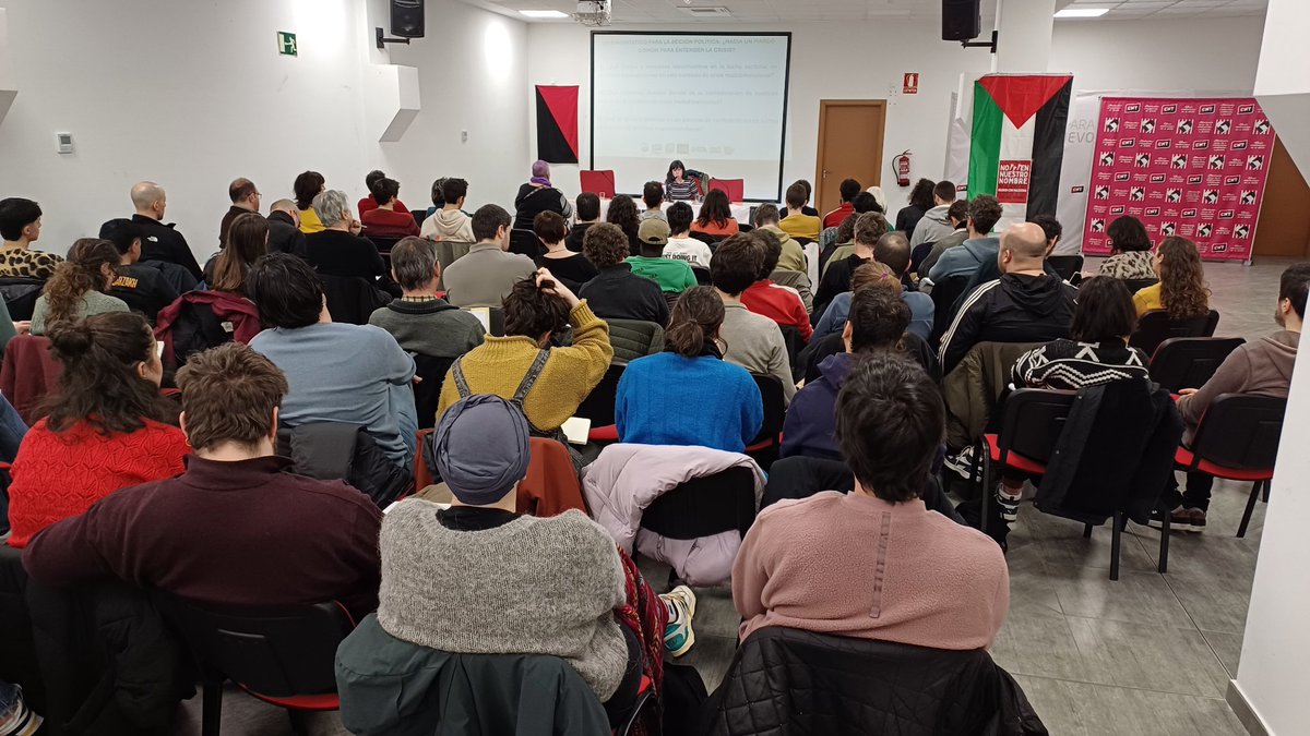 CGT Zona Sur (@cgtzonasur) on Twitter photo MADRID | Hacia la #ConfederaciónDeLuchas
Hoy en la <a href="/FAnselmoLorenzo/">FAL</a>
Debatiendo proyectos, confluencia de luchas y movimientos sociales.
<a href="/CGT/">CGT</a> <a href="/CNT_Villaverde/">CNT Comarcal Sur Madrid</a> <a href="/InquilinatoMad/">Sindicato de Inquilinas e Inquilinos de Madrid</a> <a href="/sindmanterosM/">Sindicato de Manteros de Madrid #RegularizacionYa</a> <a href="/ecologistas/">Ecologistas en Acción</a> <a href="/xrmadrid_/">Rebelión o Extinción Madrid</a> MADRID | Hacia la #ConfederaciónDeLuchas
Hoy en la <a href="/FAnselmoLorenzo/">FAL</a>
Debatiendo proyectos, confluencia de luchas y movimientos sociales.
<a href="/CGT/">CGT</a> <a href="/CNT_Villaverde/">CNT Comarcal Sur Madrid</a> <a href="/InquilinatoMad/">Sindicato de Inquilinas e Inquilinos de Madrid</a> <a href="/sindmanterosM/">Sindicato de Manteros de Madrid #RegularizacionYa</a> <a href="/ecologistas/">Ecologistas en Acción</a> <a href="/xrmadrid_/">Rebelión o Extinción Madrid</a>