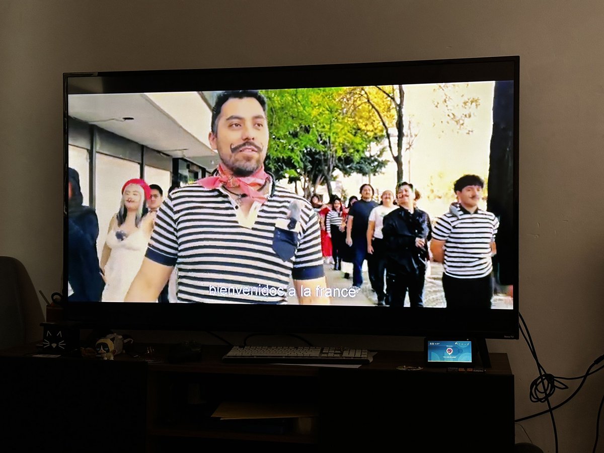 ake_rubio's tweet image. Acabo de ver tremenda obra de agte!!!

Johanne Sacrebleu
Una película que retrata los problemas de la sociedad francesa en la que se nota una ardua investigación detrás. No se mucho francés, pero creo que lo dominaban bastante bien

La pueden ver acá: youtu.be/iLT4v3mkrvk?si…