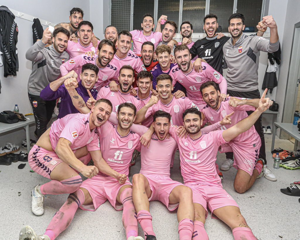 CD Eldense tweet media