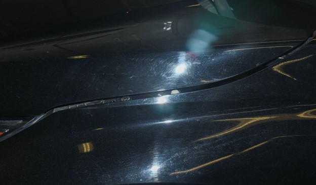 PeelPolice's tweet photo. Assistance Needed in Fail to Remain Collision Investigation

Read more: https://t.co/RB3W6gtdnJ https://t.co/3xVFDbqvrO