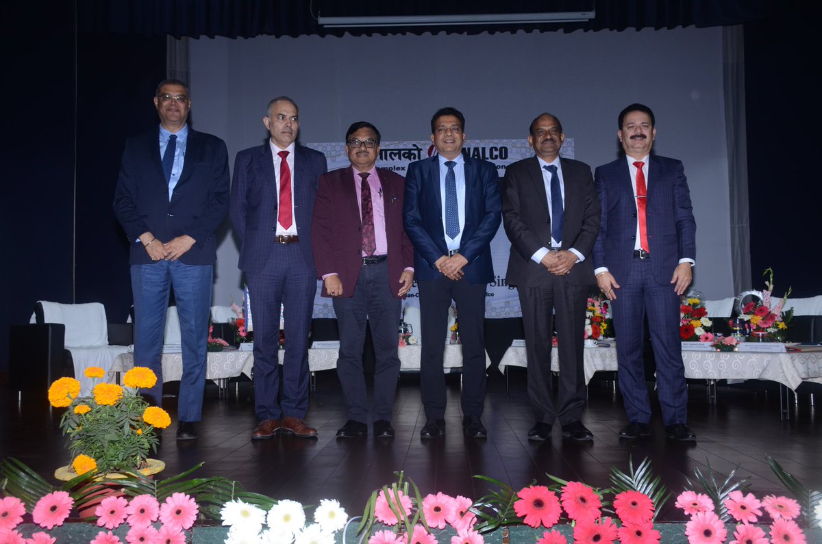 NALCO_India's tweet photo. On his maiden visit to Smelter & Power Complex, Shri Brijendra Pratap Singh, @CMDNALCO addressed the employees of S&P Complex & Coal Mines Division today in the presence of all Directors. He motivated the employees for scaling greater heights of organizational success and laid the roadmap for taking NALCO to the next level of business excellence. @kishanreddybjp @satishdubeyy @MinesMinIndia #Nalco