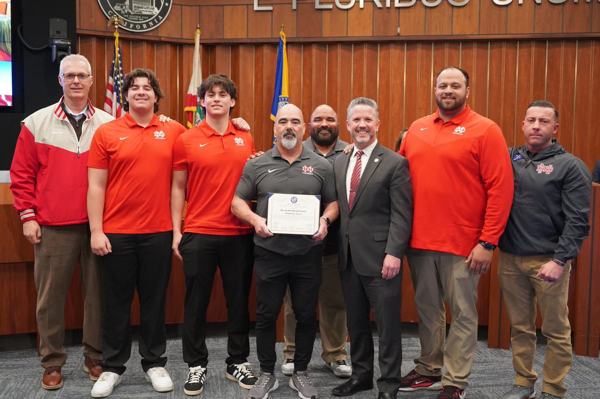 philbacerra's tweet photo. I invited the @MDFootball team to our January 21 City Council meeting to recognize and celebrate their 2024 National Championship. Congratulations Monarchs! 🏈🦁
#SantaAna #GoldenCity #CapitalOfOC https://t.co/abLZFSQHCT