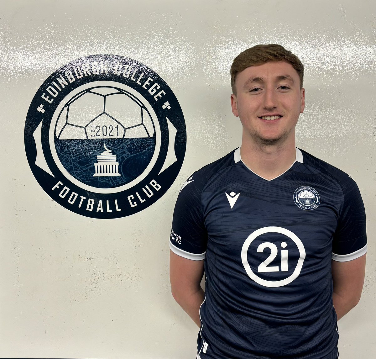 Edinburgh College Football tweet media