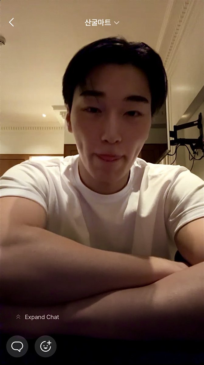 BLVCKM00D's tweet photo. san is live on pop

#choisan #산 #최산 https://t.co/eFnbpwdm3p