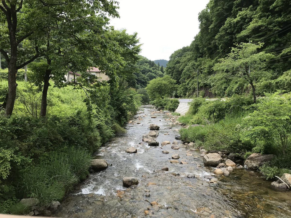 Shinonome_Inato's tweet photo. もしもこのツイートが10万いいね超えたら備後落合で野宿してやるよ
※ガチ https://t.co/9xtVCXptXi