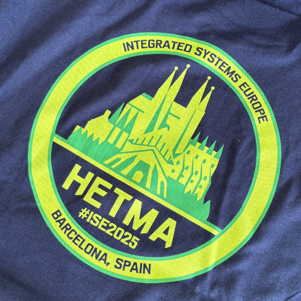 HETMA_org's tweet photo. Barcelona or bust!! 🇪🇸 

You know it’s not a HETMA booth without limited edition t-shirts!! 

#ISE2025 @ISE_Show #highered #edtech #avtweeps #higheredav #hetma @HigherEdAV https://t.co/Gxub6Axtbg