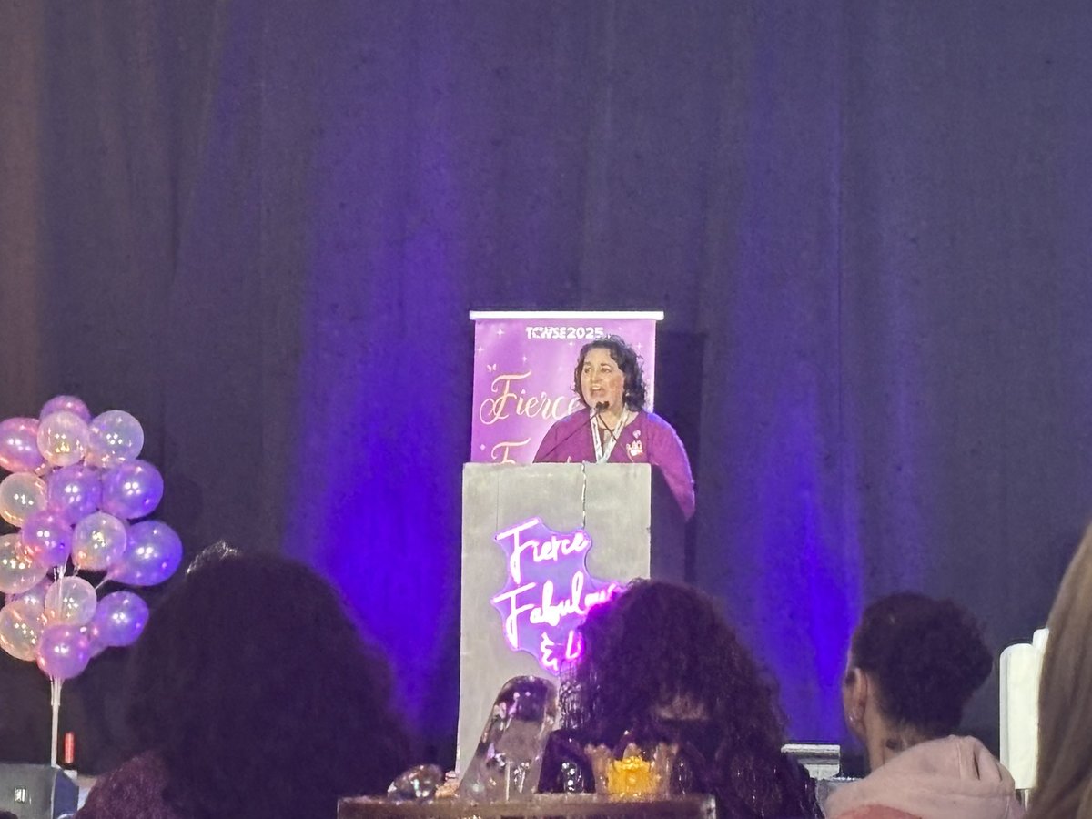 Dr. Chanda Bloch tweet media