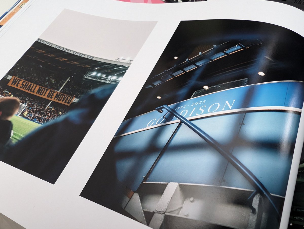 lgatesphoto's tweet image. 🏆 Giveaway 💙

To celebrate my book now being on sale at the museum, I'm giving away a copy + some extra prints!

To enter: 
Must be following me &amp;amp; retweet this post
Will accept international entries 

Winner to be drawn on Mon 3rd Feb. 

UTFT  ✊🏼 

lgatesphotoshop.com

#EFC