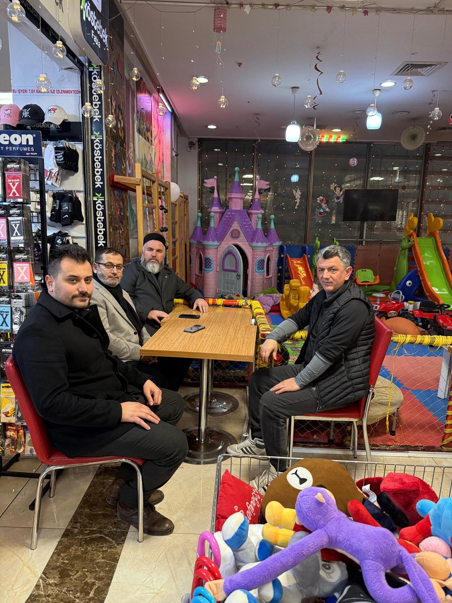 Ademagca52's tweet photo. Bugün il başkan yardımcılarımız sn. Mehmet Yeşiltepe sn. Erdinç Aydın la  beraber Fatsa, Çatalpınar, Kabataş ve Aybastı ilçe teşkilatlarımızı ziyaret ederek kongreye hazırlık yaptık. https://t.co/PvEQxkIIKy
