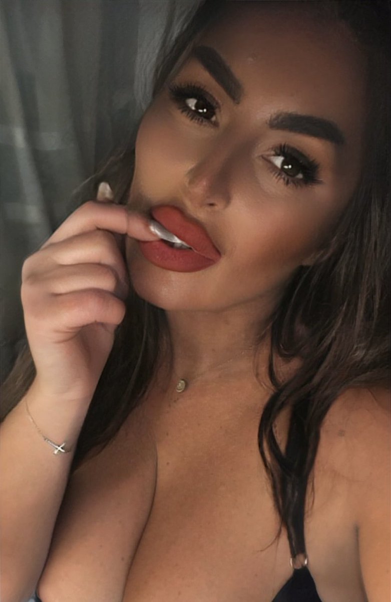 Mayaa333101320's tweet photo. Link in bio 💦💙🤍 https://t.co/Gb6AN5u8ZW