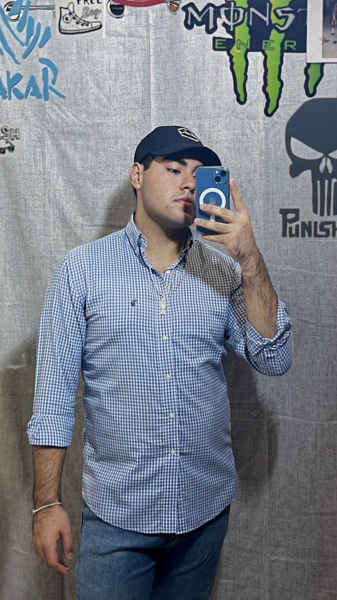 El que es guapo es guapo amor y punto
(hasta sin barba me veo bien) 😘