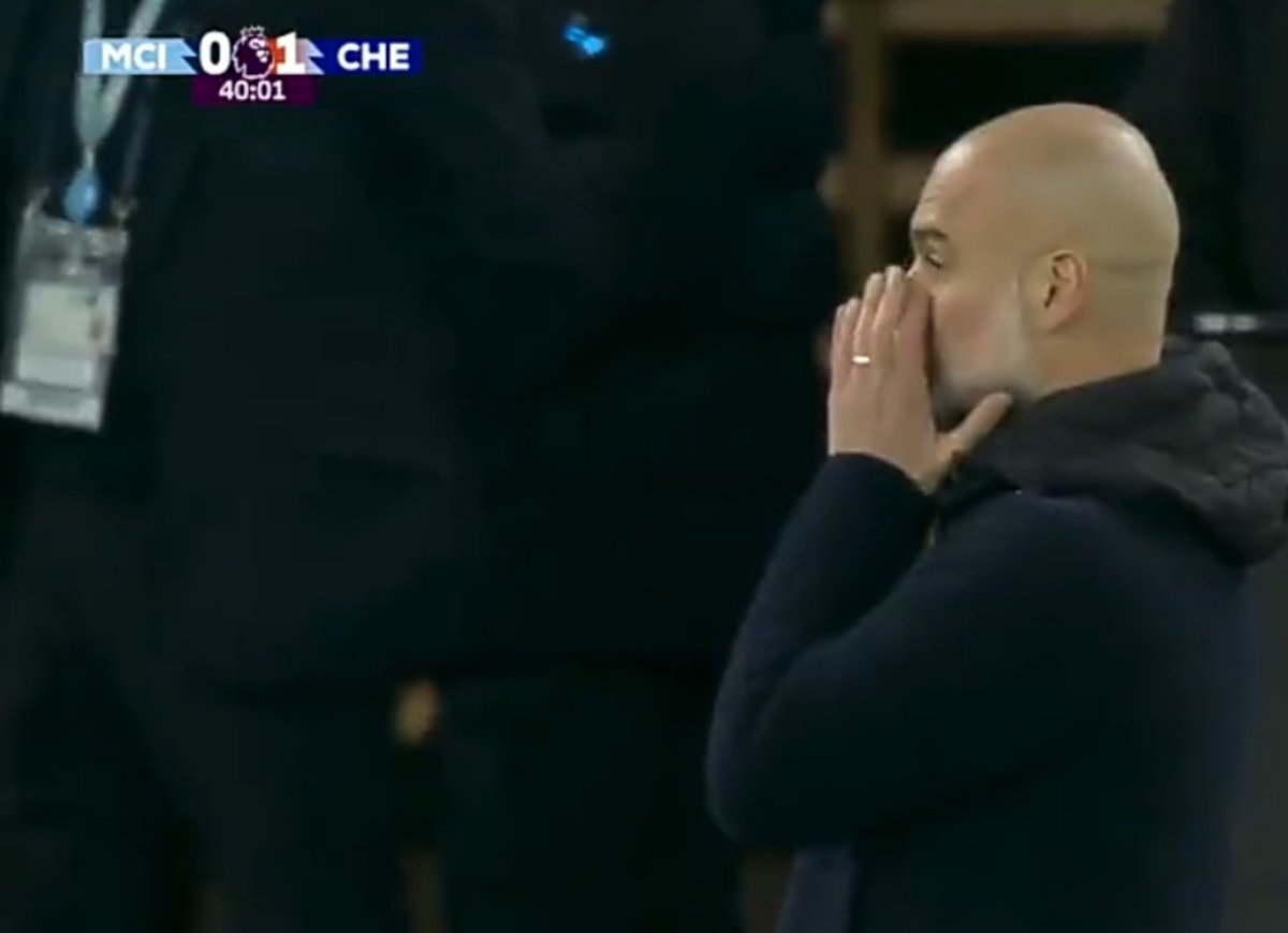 Trsfooty's tweet photo. 📸 - Huge chance for City as Kovacic sends a long ball to Gvardiol, who controls with his chest, drives into the box, but his effort goes narrowly wide!

#MCICHE | #EPL | #MCFC | #CFC https://t.co/SvkS7FVENY