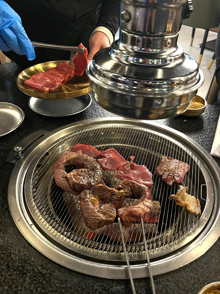 On vacation, I had a BBQ with my parents. Anyway, it's good to live happily.