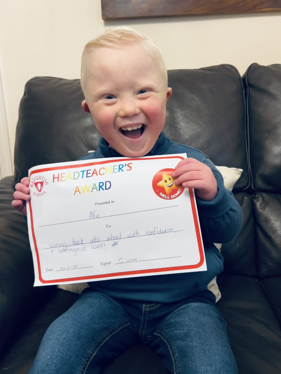 NothingDown21's tweet photo. Head Teachers Award! 
Smashed it!! 
Forever proud! 

#downsyndrome
#t21 
#downsyndromelove https://t.co/U8YYcU2VB6