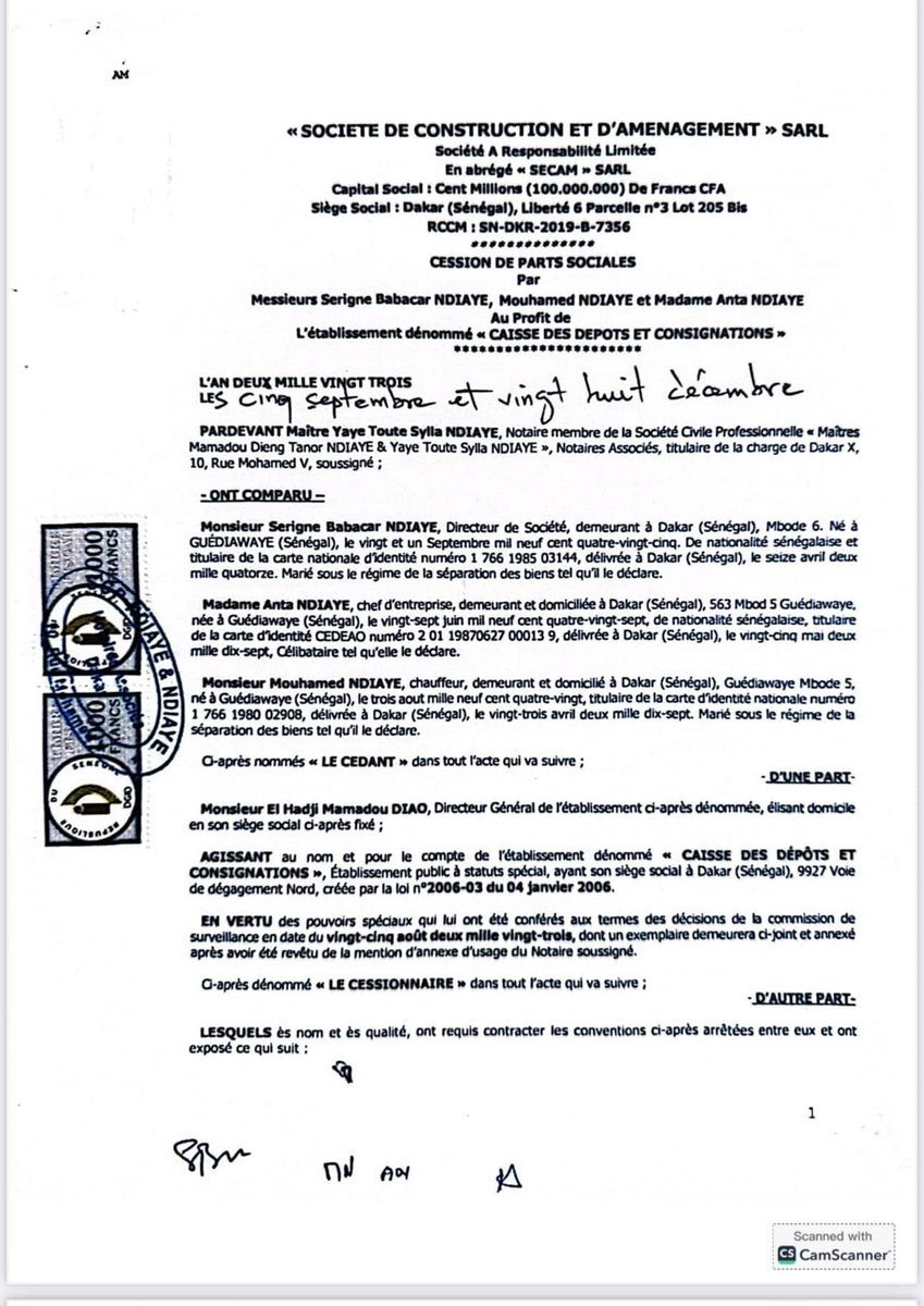 Mameboyediao's tweet photo. Dans un article paru vendredi et samedi dans le même journal « libération » il est fait état d’un scandale prétendu dans l’acquisition de la SECAM par la CDC. Et dans la relation qu’en a fait ce journal et certains sites en ligne il y est dit qu’il y une implication de ma personne en ma qualité d’ancien directeur général de la CDC.
Sans rentrer dans des détails futiles il faut constater pour s’en désoler que la seule fois où mon nom y est mentionné c’est pour dire que l’acquisition en question a été faite pendant que j’y occupais les fonctions de DG sans pour autant en apporter le caractère délictuel.
En réponse à cet article je voudrais apporter les précisions suivantes.
La CDC, dans un souci de compléter sa chaîne de valeur en matière de BTP a voulu ajouter à sa dynamique d’action une société de génie civil. Cette structure viendrait compléter le cadre d’action existant avec une société de promotion foncière (CDC Habitat), une société d’ingénierie (CACO) et sa filière de production de béton ( béton du Sahel).
Contrairement à ce que semble indiquer l’article en question cette acquisition n’a été possible qu’après l’avis favorable de la commission de surveillance cf copie jointe. Cet avis a été précédé par les différents documents indispensables à cette opération notamment la certification des états financiers par un expert agréé.
L’acte de cession en question n’a été complet qu’en décembre 2023 soit 3 mois après mon départ de la CDC.
Dès lors, toutes interprétations tendancieuses des faits n’est que pure manipulation de l’opinion. Je certifie sur l’honneur n’avoir en aucune façon été entendu par la DIC ou, dit-on qu’une plainte à été déposée. Je rappelle aussi que la mission de l’inspection générale d’état a séjourné à la CDC et cette mission donnera les résultats à qui de droit.
Il me semble juste intriguant que la CDC conteste des éléments d’actifs de la SECAM et fasse abriter dans l’immeuble de la même société sa filiale CDMP.
Enfin cet article ne documente aucun paiement effectué par mes soins surtout pas après une lettre d’opposition du Ministre en charge des finances.
Le principe du Jub Jubal Jubanti ne signifie pas jeter à la vindicte populaire des sénégalais de façon aussi légère.
