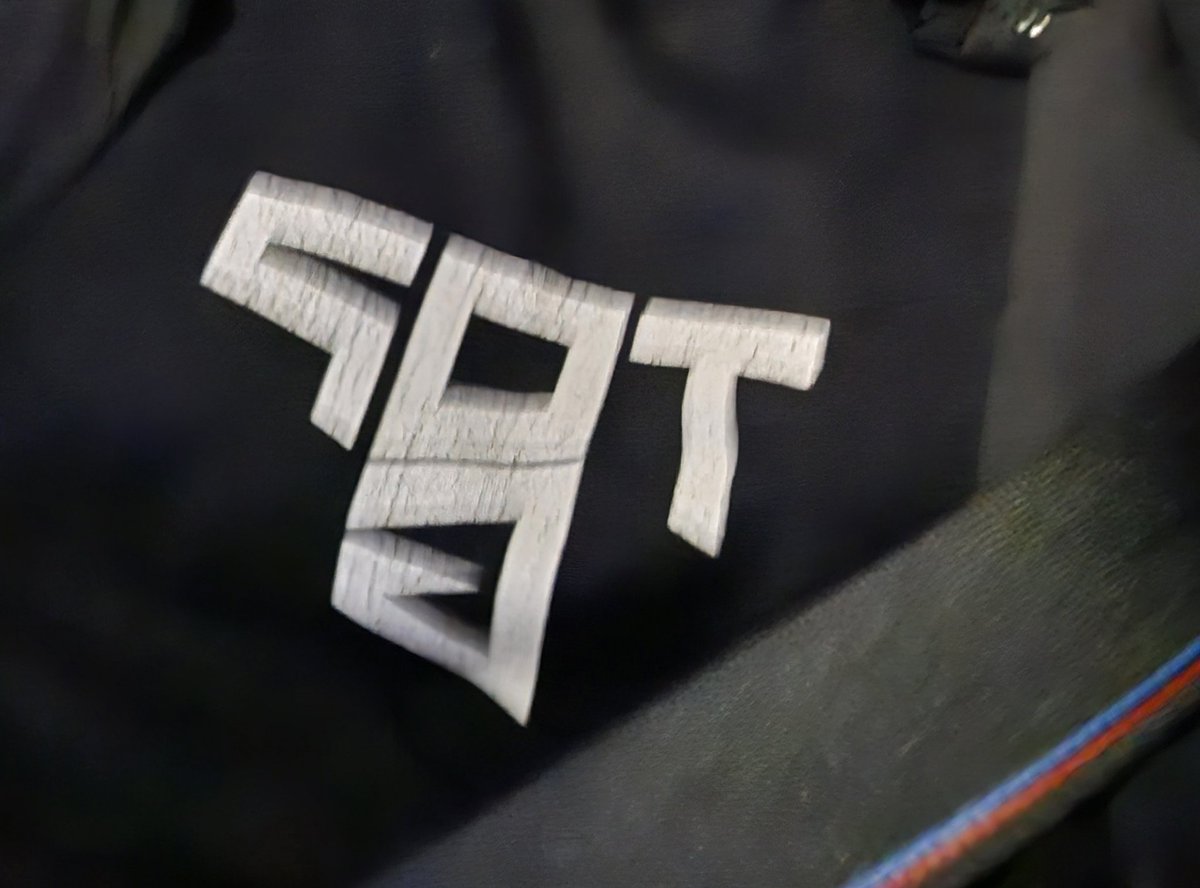 TateTripCoin's tweet photo. Official from the Tate store https://t.co/GIATLUijGs