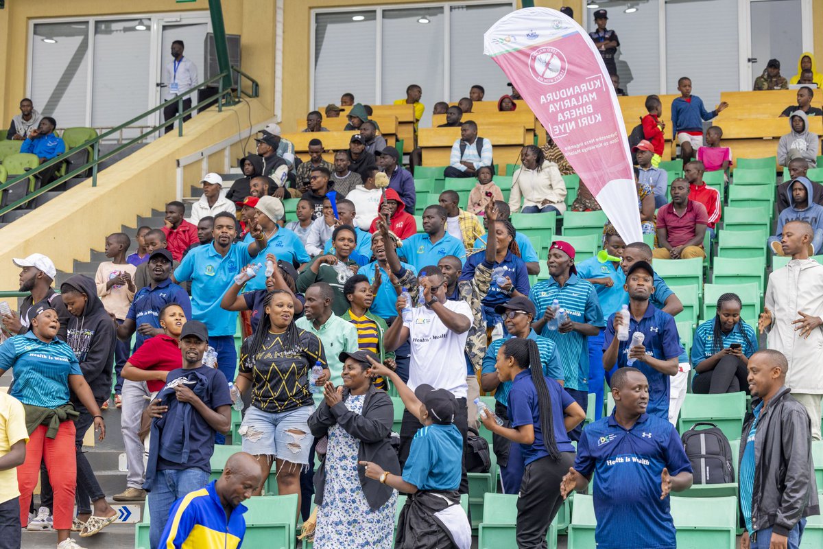 RBCRwanda's tweet photo. In the #ARPST competition finals held in @HuyeDistrict, teams representing #RBC took home the trophies 🏆.
⚽️ Mens’ Football: RBC 2-1 @FlyRwandAir
🏀 Women’s Basketball: RBC 60-52 @reg_rwanda
🏐 Women’s Volleyball: RBC 3-0 @RwandaMoD
(25-20, 25-20, 25-21)
We are the #Champions
Healthy People, Wealthy Nation
#EndMalaria #EndAIDS
============================================================
Mu mikino ya nyuma y’amarushanwa ahuza abakozi mu cyiciro cy'ibigo bya Leta #ARPST yaberaga mu Karere ka @HuyeDistrict , amakipe yari ahagarariye #RBC yihariye ibikombe.
⚽️ Umupira w’amaguru mu bagabo FT: RBC 2:1 Rwandair
🏀 Umukino w’intoki Basketball FT: RBC 60-52 REG
🏐 Umukino w’amaboko Volley Ball: RBC amaseti 3:0 Rwanda MOD
(25-20, 25:20, 25: 21).
#IrindeMalariya #IrindeSIDA