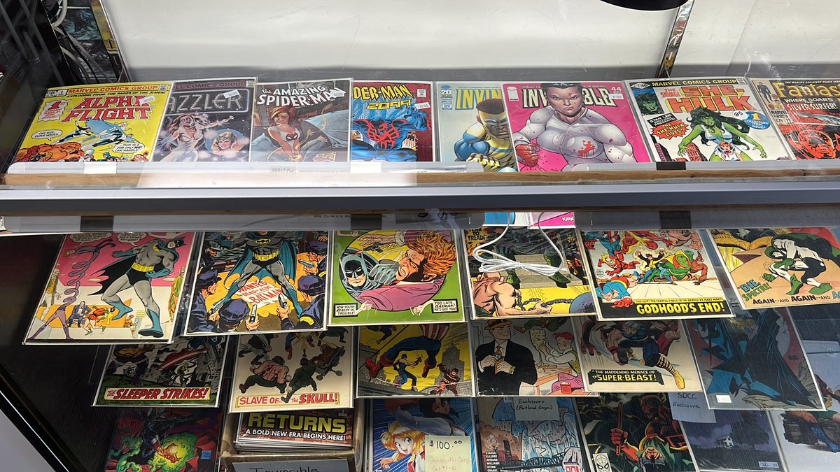 KingscacheATX's tweet image. New books to add to your collection!