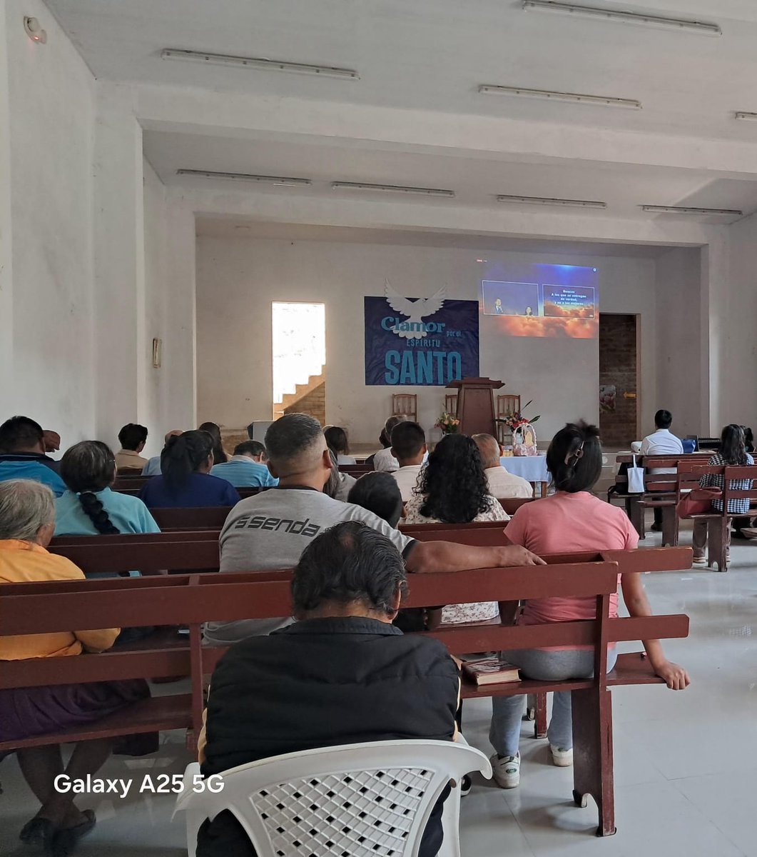 📍En todo el territorio de la Misión Centro-Oeste del Perú 🇵🇪 nuestras iglesias participaron del culto especial del #ClamorPorElEspírituSanto 
✨Estamos listos y reavivados para cumplir la misión 🙏🏻🕊️
#HechosDelEspíritu #RID