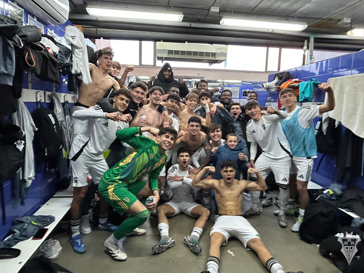 ➕ 3️⃣ puntazos para nuestro  Juvenil DH 
 Vamos !! 💪🏼💪🏼🦇