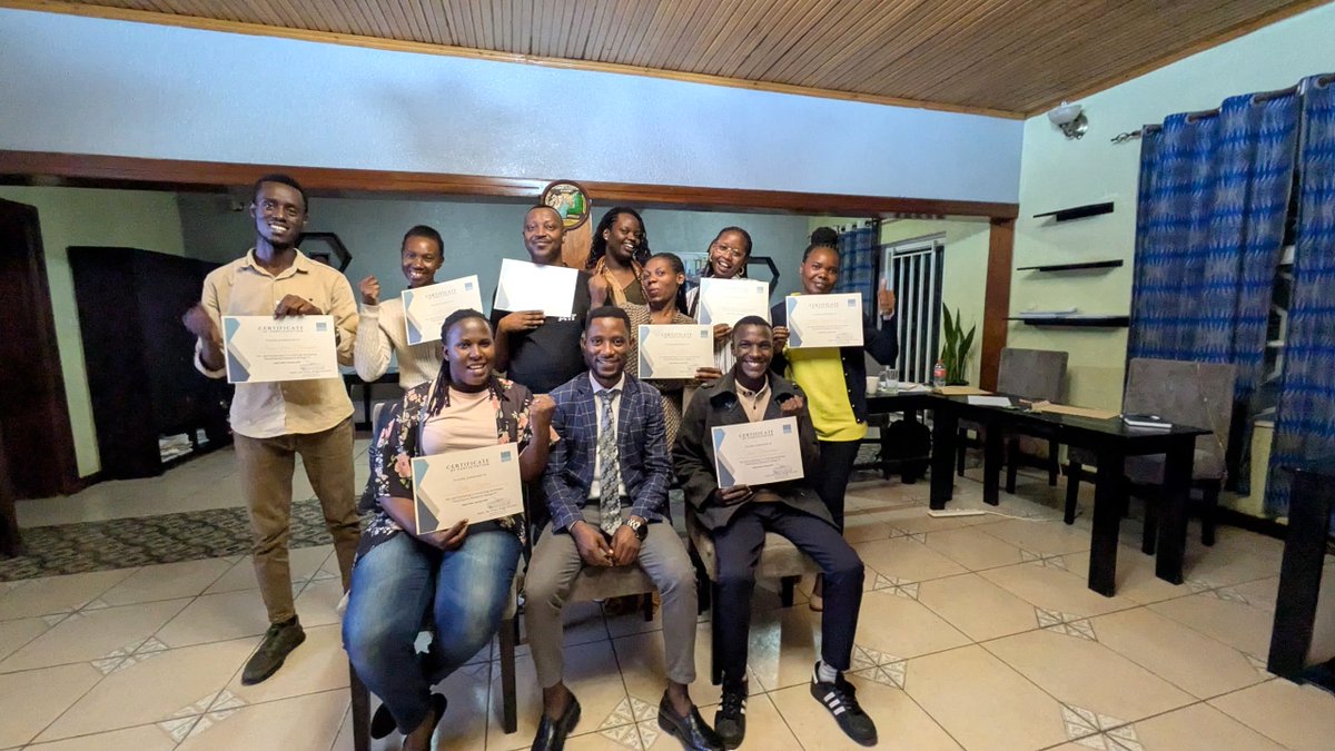 🗞 𝐔𝐩𝐝𝐚𝐭𝐞𝐬! Our Qualitative Research Design II training has successfully concluded, leaving participants with knowledge on sampling techniques and designing impactful research. 🌟 Stay tuned for more highlights from our upcoming trainings! 🚀#ResearchMatters