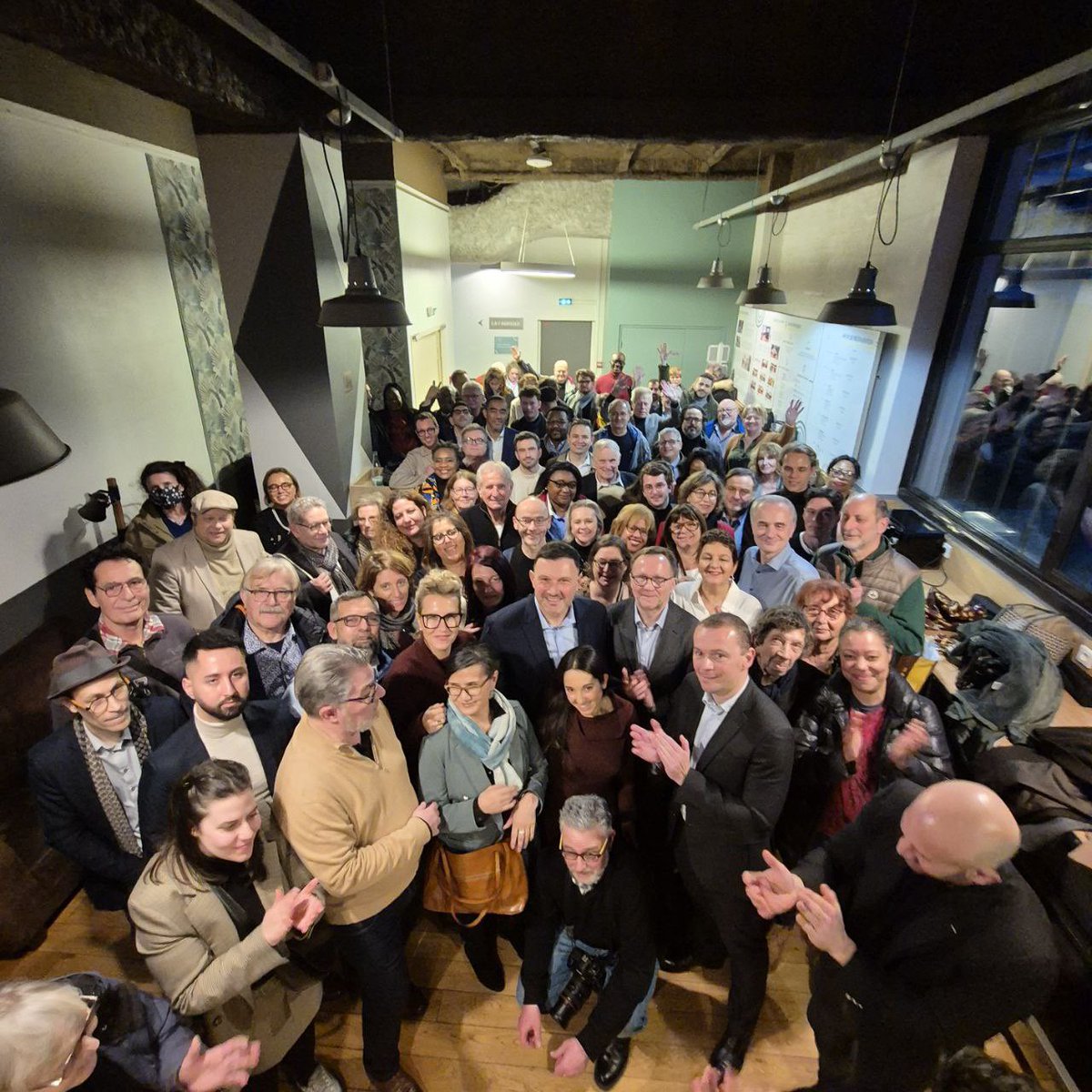 Félicitations à notre nouveau président @TerresDeProgres <a href="/iacovellixavier/">Xavier IACOVELLI</a> !
Merci à vous tous les militants pour votre engagement, et un immense merci à notre président d’honneur <a href="/olivierdussopt/">Olivier Dussopt</a> pour son travail exemplaire au fil des années.