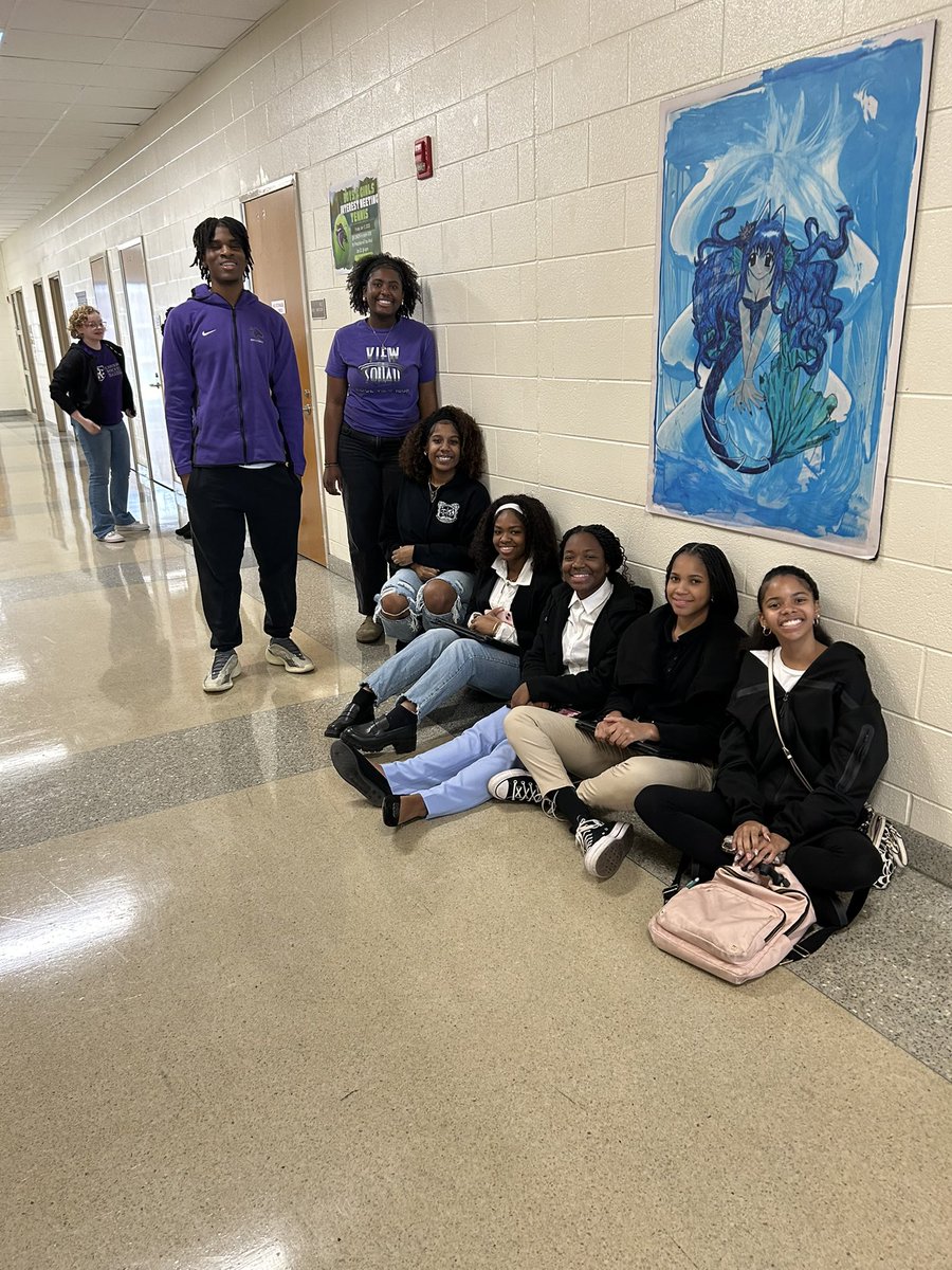 rvhs's tweet image. Exciting day at Ridge View High School as we hosted interviews for our Scholars Academy Magnet for Business &amp;amp; Law, Institute of Health Sciences, and Early College programs! These future Blazers are ready to shine. 💜🩶#TheView #FutureBlazers #MagnetPrograms