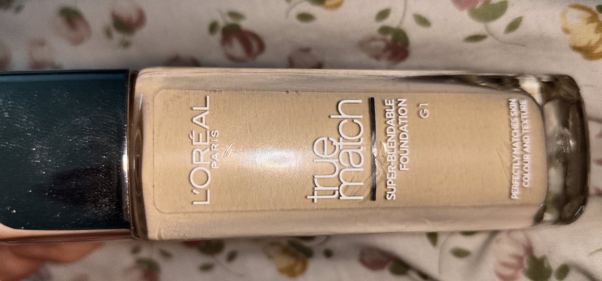 frungfrungff's tweet image. ส่งต่อรองพื้น loreal true match สี G1 สำหรับผิวขาวเหลืองค่ะ💞 เหลือเยอะมากๆ ลงแล้วผิวสวยมากก แต่เข้มไปหน่อยสำหรับเค้า ส่งต่อ 230รวมส่งค่าา💖 #lorealtruematch #ส่งต่อเครื่องสําอาง #ส่งต่อสกินแคร์ #ส่งต่อเครื่องสําอางมือสอง #ส่งต่อเครื่องสําอางค์