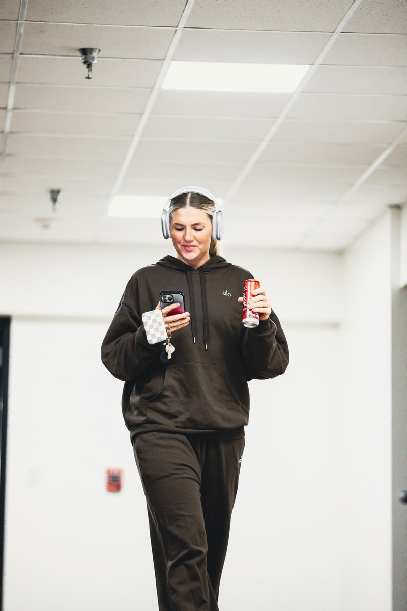 Game day mood 😎

#2feetin