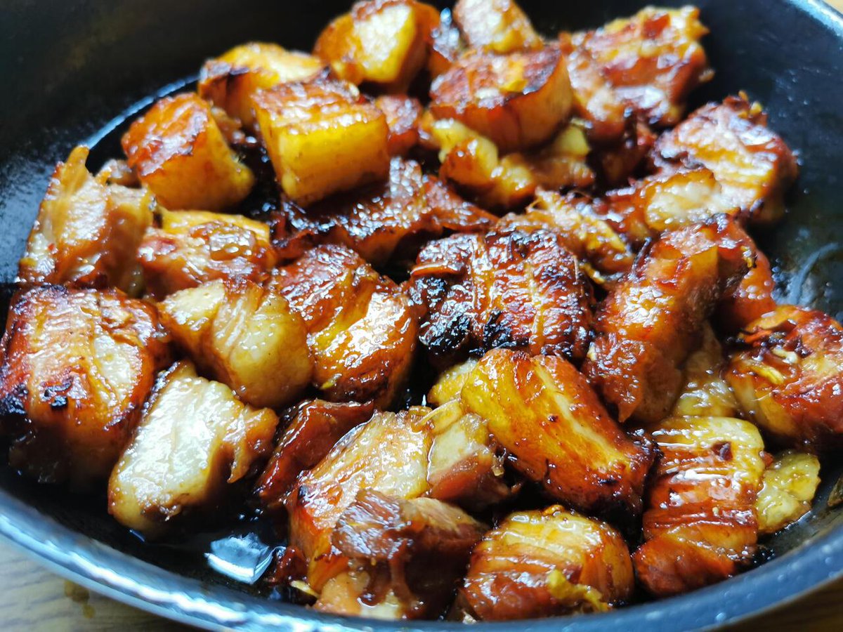homevsfastfood's tweet image. [Homemade] Char Siu Pork Belly
👉 homecookingvsfastfood.com
#CharSiu #HomemadeDeliciousness #PorkBelly #AsianCuisine #FoodieFavorites #homecooking #food #recipes #foodpic #foodie #foodlover #cooking #hungry #goodfood #homecookingvsfastfood