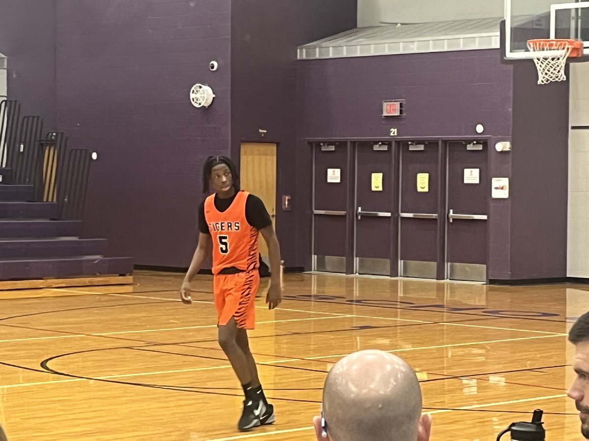 Jonathon Gilbert (@jgilbertsport) on Twitter photo 2028 alert Benton Harbor’s 6-2 combo guard Zameir Clayton continues to play well as a freshman. Steal and an emphatic dunk on the break at the <a href="/the_2kshowcase/">2K Showcase</a> 2028 alert Benton Harbor’s 6-2 combo guard Zameir Clayton continues to play well as a freshman. Steal and an emphatic dunk on the break at the <a href="/the_2kshowcase/">2K Showcase</a>
